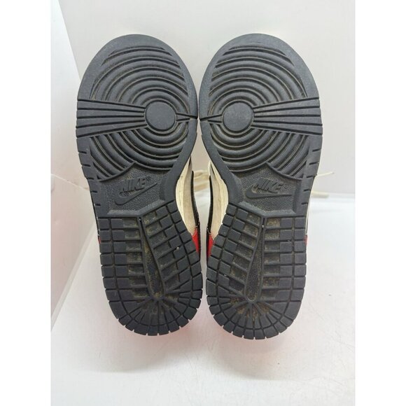 Nike Dunk Low SE Black Toe Bright Crimson Women's Size 5 Pale Ivory HQ3423-635 - Picture 7 of 9